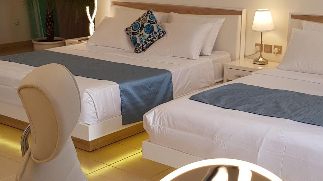 Jbr Penthouse With Terrace Pool Apartment Dubai Luaran gambar