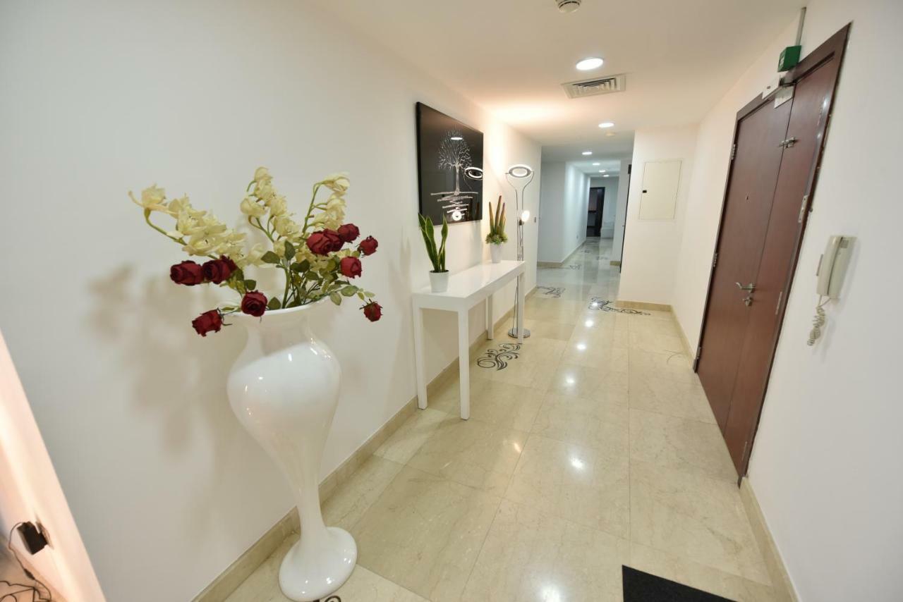 Jbr Penthouse With Terrace Pool Apartment Dubai Luaran gambar